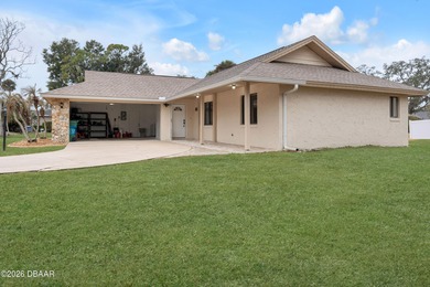Welcome to your new home in Riverwood Plantation! NO HOA! This - photo 3