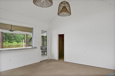 Waterfront Property in RBC! Completely Renovated, Almost new! - photo 6