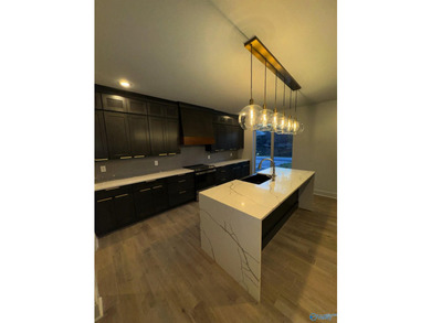 Waterfront Property in RBC! Completely Renovated, Almost new! - photo 9