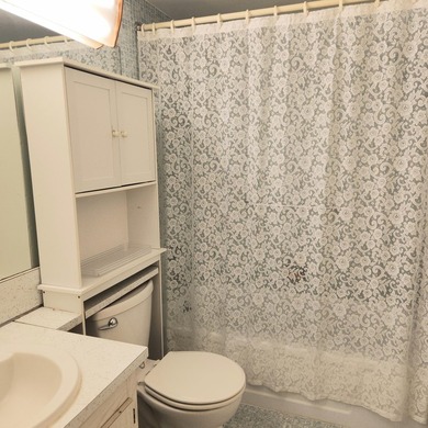 Great value for this sparkling professional cleaned condo. Walk - photo 10