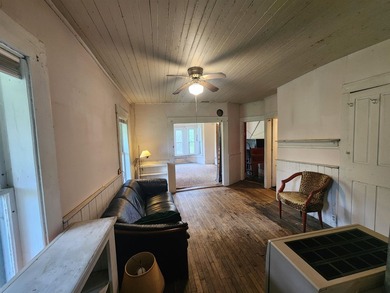 Quaint 4 bedroom village home in need of love for Rehab. Nice - photo 15