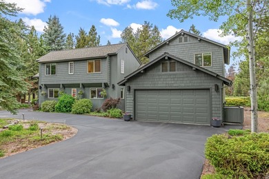 This furnished spacious, updated Meadows Golf Course home - photo 18