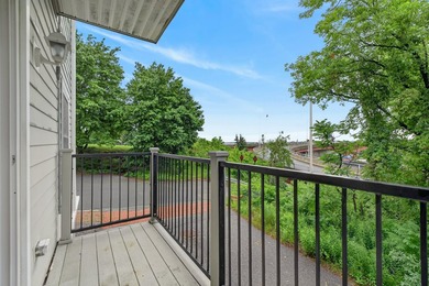 Excellent location! This 3 bedroom, 2 bath condo features - photo 31
