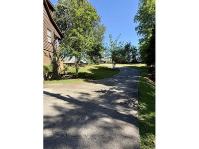 Affordable Lake Living Bring your boat, your jet skis, and your - photo 32