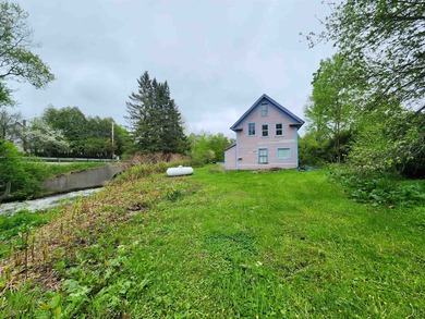 Quaint 4 bedroom village home in need of love for Rehab. Nice - photo 37