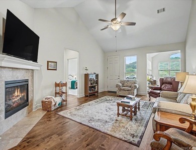 Move Right In & Start Enjoying low-maintenance living in this - photo 8