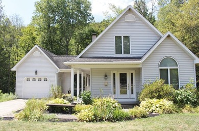 (private lake, pond, coastal) Home For Sale in Columbia Cross Roads Pennsylvania