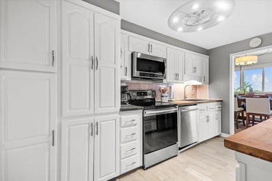 Furnished 2Br/2BA WATERFRONT unit at Bayshore Condominiums! - photo 16