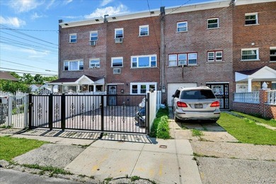 WELCOME TO 403 TORRY AVENUE. SINGLE FAMILY LOVELY BRICK HOME - photo 1