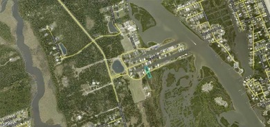 Build your dream coastal estate in the exclusive gated community - photo 3