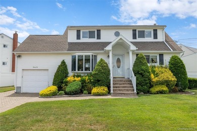 Legal Two Family Incredible investment opportunity! This - photo 1