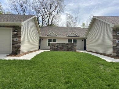 728 and 730 are mirror images, new construction 2 large bedrooms - photo 1