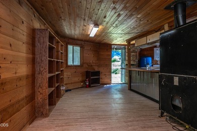 Remote, private, and surrounded by nature, this off-grid hunting - photo 9