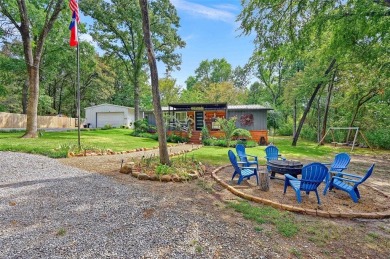 Lake Home For Sale in Pottsboro, Texas