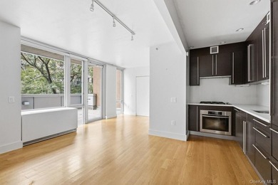 **The Residence:** Rarely does a studio offer such a seamless - photo 5