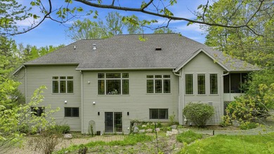 Located at the end of a quiet cul-de-sac, this exceptional - photo 43