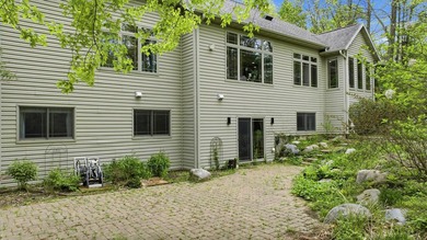 Located at the end of a quiet cul-de-sac, this exceptional - photo 44