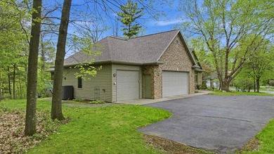 Located at the end of a quiet cul-de-sac, this exceptional - photo 50
