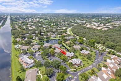 Lake Townhome/Townhouse For Sale in Delray Beach, Florida