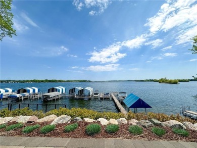 Lake Condo For Sale in Mound, Minnesota
