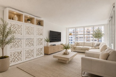 Little Maule Lake Condo For Sale in Aventura Florida