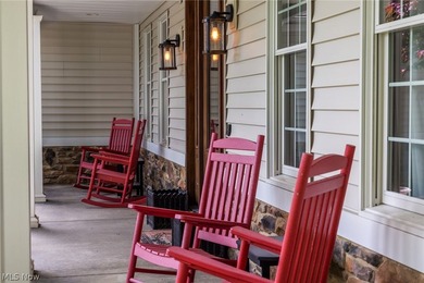 WELCOME TO YOUR PRIVATE EXECUTIVE ESTATE! Nestled on 3+ acres in - photo 5