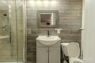 Beautifully and thoughtfully renovated from top to bottom, this - photo 34