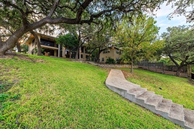 Lakefront property located approximately 30-40 minutes from San - photo 8