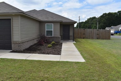 Welcome home to this beautiful newer construction offering the - photo 3