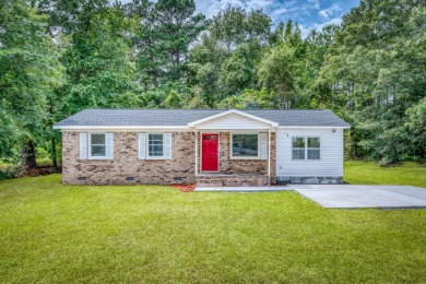 Lake Home Sale Pending in Cross, South Carolina