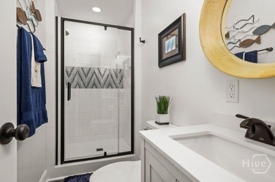 Lake Sinclair living at its best. This fully renovated 3 bedroom - photo 13