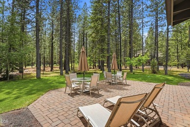 Beautifully maintained and impeccably manicured, this inviting - photo 5