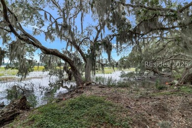 With a conceptual 25 homesites nestled along the pristine salt - photo 17