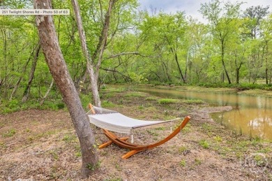 Lake Sinclair living at its best. This fully renovated 3 bedroom - photo 20