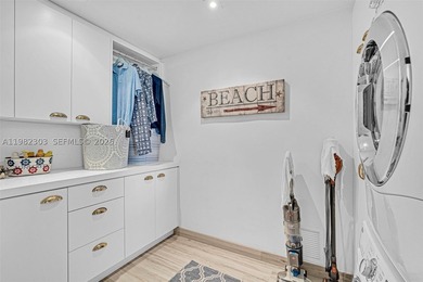 Stunning, unobstructed ocean views 2 Bed/2.5 Bath apartment - photo 23