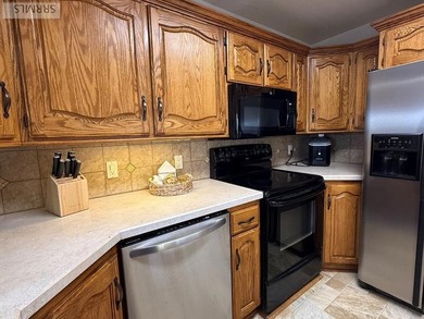 *This property is currently under contract with a 72 hr 1st - photo 23