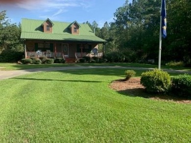 Lake Home For Sale in Hazlehurst, Georgia