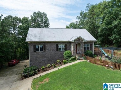 Lake Home For Sale in Ohatchee, Alabama