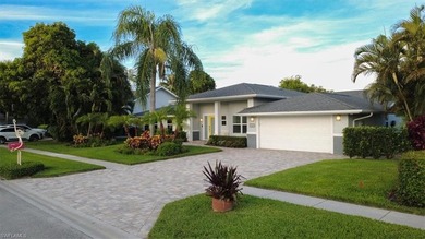 Discover this exceptional lakefront pool home in the highly - photo 3