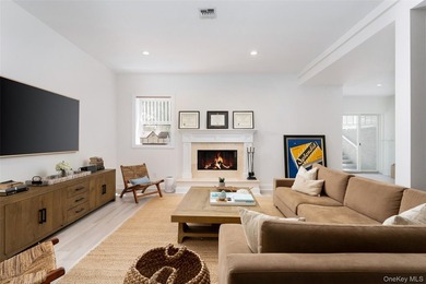 Located in the desirable North Sea area of Southampton, this - photo 29