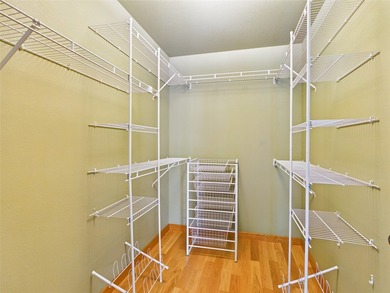 Enjoy the comfort and convenience of this well-maintained - photo 35