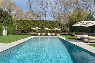 Located in the desirable North Sea area of Southampton, this - photo 43
