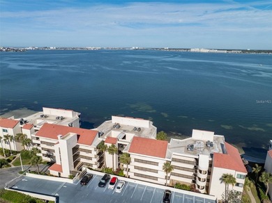 Waterfront Living at Its Finest in Isla Del Sol Welcome to the - photo 3