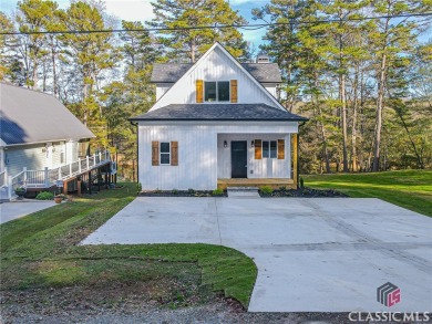 Lake Home For Sale in Martin, Georgia