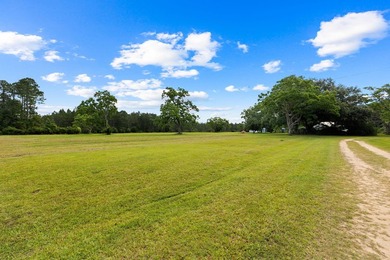 Experience the ultimate in privacy and tranquility with this - photo 45