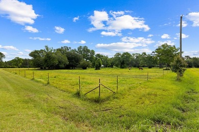 Experience the ultimate in privacy and tranquility with this - photo 48