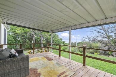 Lake Home Sale Pending in Granbury, Texas