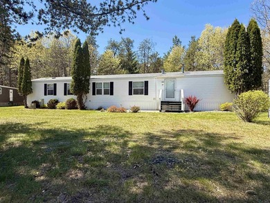 Well-maintained 1-owner, 2-bedroom, 2-bath manufactured home - photo 1
