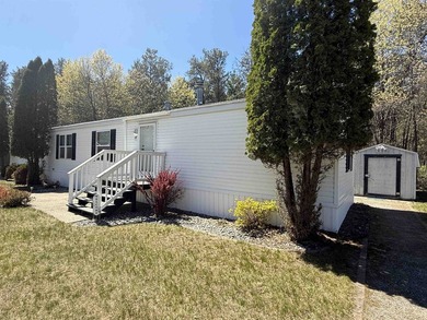 Well-maintained 1-owner, 2-bedroom, 2-bath manufactured home - photo 4