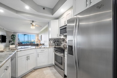Beautiful 2 bed 2 bath unit overlooking the intercoastal - photo 4